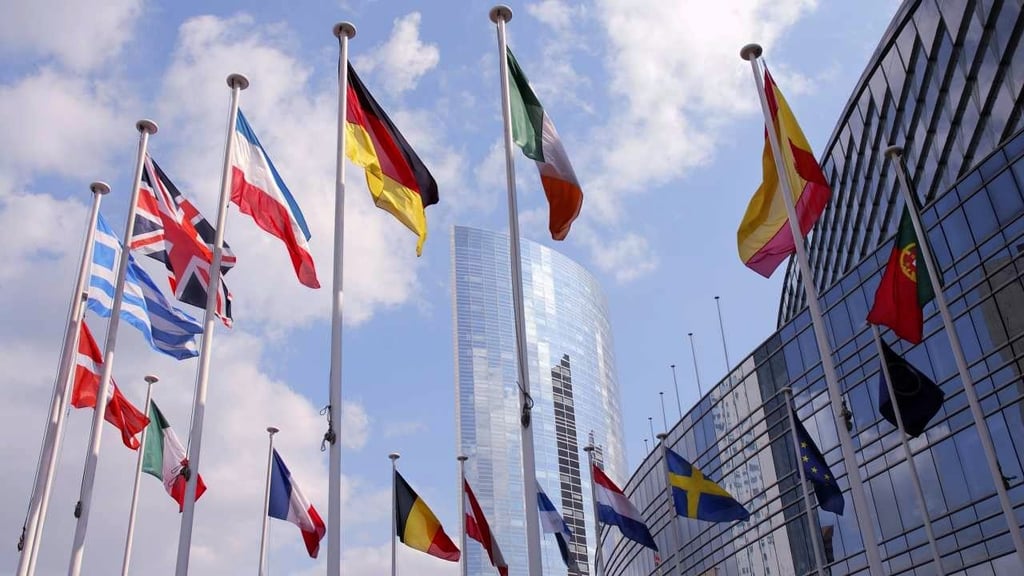 Measuring the Impact of Public Service Media in Europe